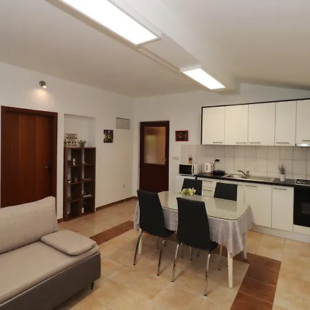 Apartman Nebo Apartment *