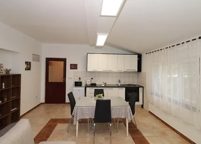 Apartman Nebo Zára